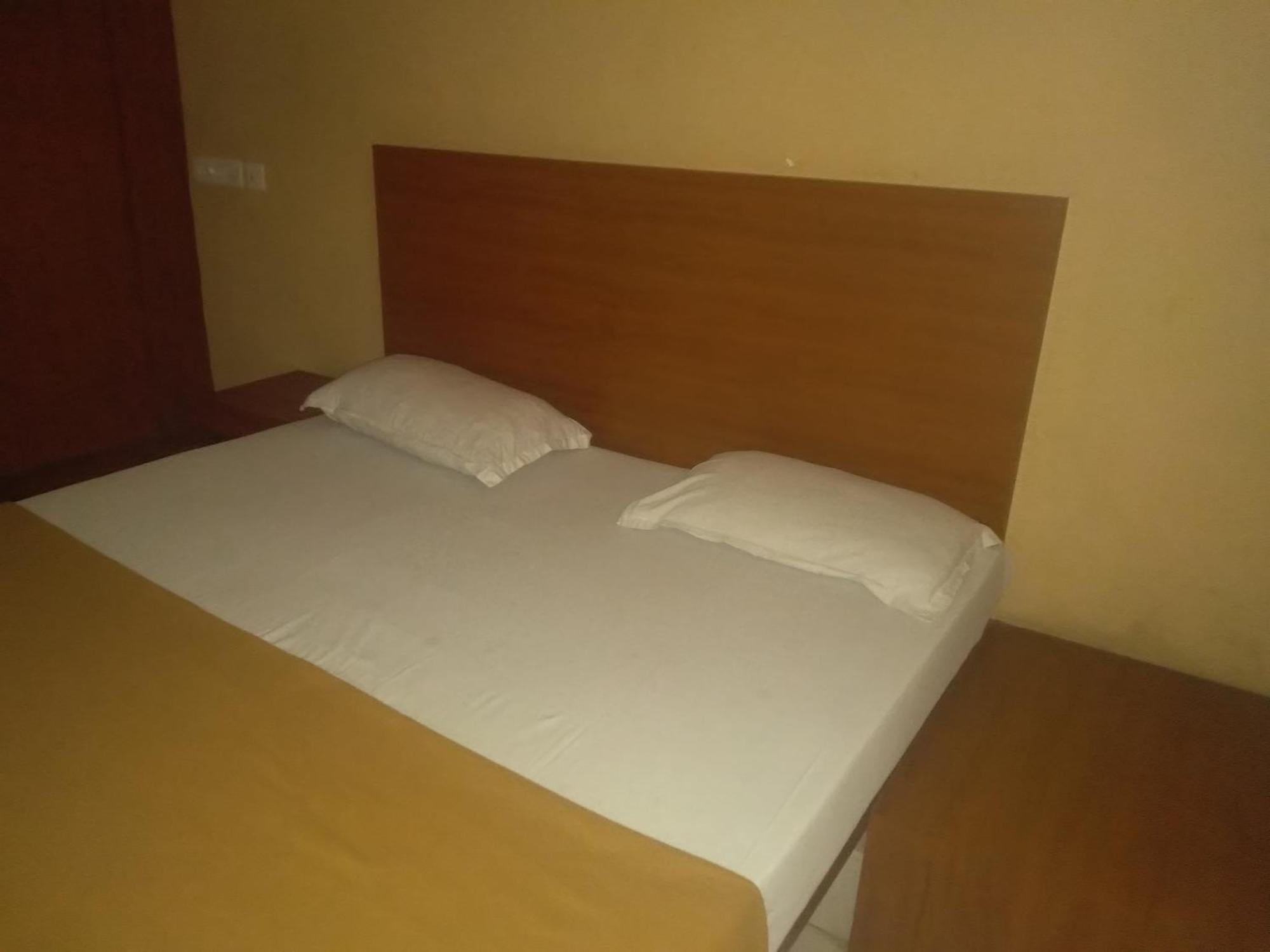 Hotel Soorya International Pondicherry Exterior foto